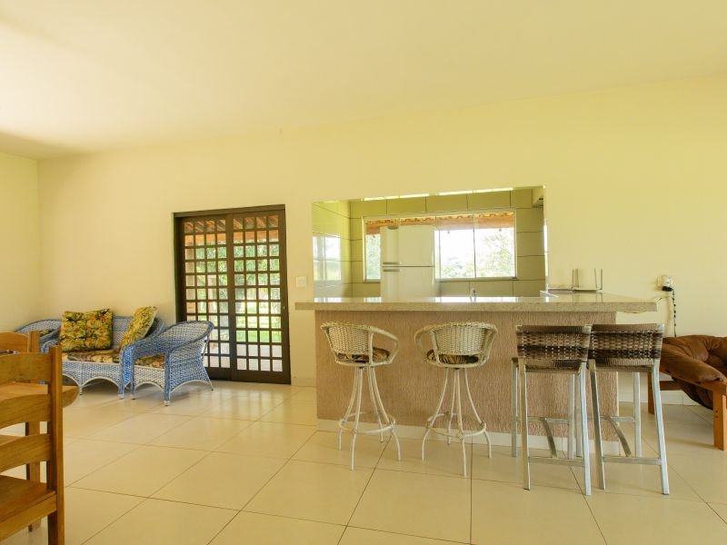 Sala integrada e organizada da casa